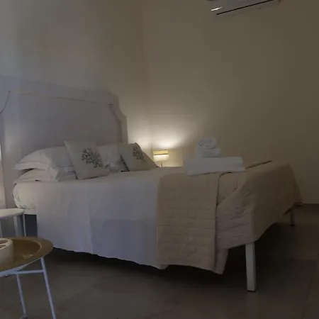 Coralli Del Plemmirio Syracuse